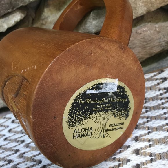 VTG Monkeypod Mug Pineapple Carved Tiki Bar Hawaii - Picture 10 of 14
